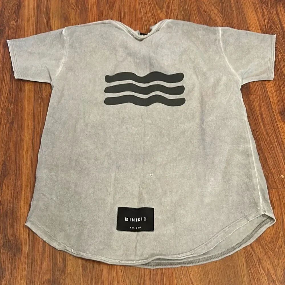Minikid boys stonewashed T-shirt size 86 to 92 (2T) gray